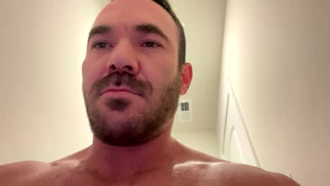 Snapshot of scottmiller2009 chatting on 09-18-25, 01:24 scottmiller2009 online show from 09-18-25, 01:24