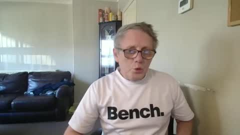Snapshot of scottsman214 chatting on 05-10-26, 12:32 James online show from 05-10-26, 12:32
