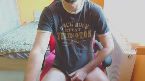 Snapshot of scotty_98 chatting on 01-18-25, 12:57 scotty_98 online show from 01-18-25, 12:57