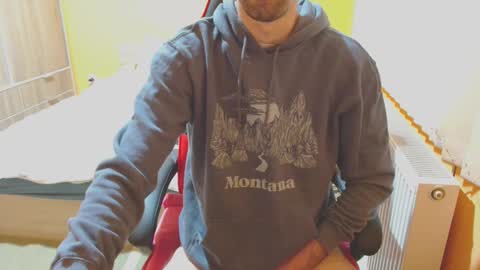 Snapshot of scotty_98 chatting on 02-17-25, 07:53 scotty_98 online show from 02-17-25, 07:53