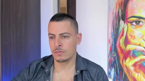 Snapshot of scotty_music chatting on 12-21-25, 05:20 Ricardo online show from 12-21-25, 05:20