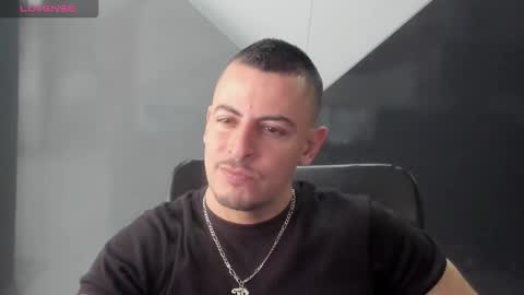 Snapshot of scotty_music chatting on 01-16-26, 03:38 Ricardo online show from 01-16-26, 03:38