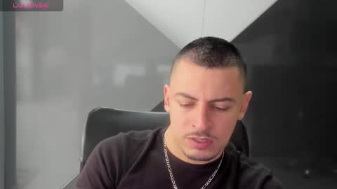 Snapshot of scotty_music chatting on 01-19-26, 12:31 Ricardo online show from 01-19-26, 12:31