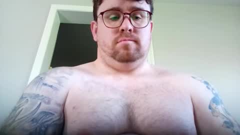 Snapshot of scottyknows101 chatting on 04-07-26, 01:22 scottyknows101 online show from 04-07-26, 01:22