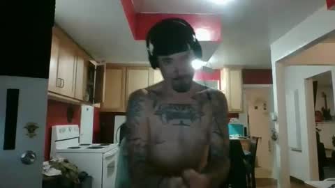 Snapshot of screwnutandbolte chatting on 12-17-25, 05:46 screwnutandbolte online show from 12-17-25, 05:46