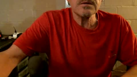 Snapshot of sdh69 chatting on 11-23-25, 04:01 eating pussy sucking dick online show from 11-23-25, 04:01