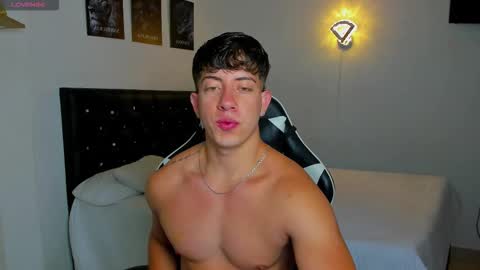 Sean online show from 11-28-25, 01:41