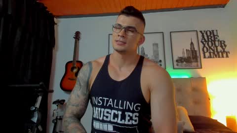 Snapshot of sean_carrera69 chatting on 12-17-24, 07:59 Sean Carrera online show from 12-17-24, 07:59