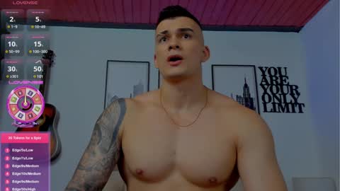 Snapshot of sean_carrera69 chatting on 01-11-25, 10:40 Sean Carrera online show from 01-11-25, 10:40