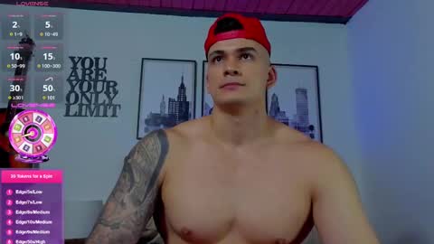 Snapshot of sean_carrera69 chatting on 03-06-25, 11:42 Sean Carrera online show from 03-06-25, 11:42