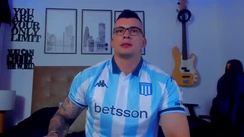 Snapshot of sean_carrera69 chatting on 11-13-25, 03:38 Sean Carrera online show from 11-13-25, 03:38