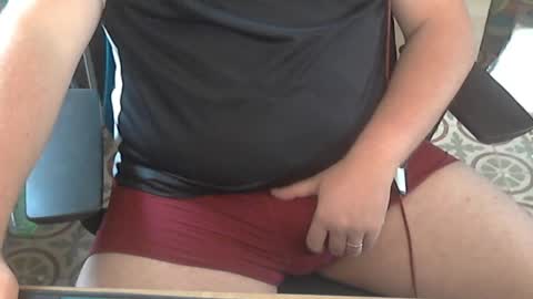 Snapshot of seathrough chatting on 10-14-25, 08:37 Falco J online show from 10-14-25, 08:37