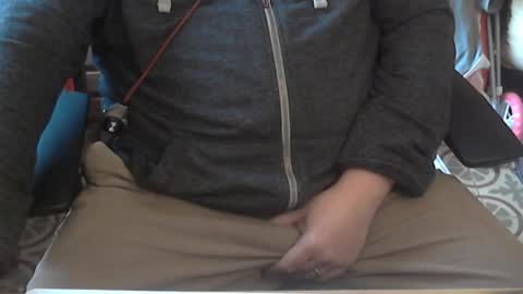 Falco J online show from 12-19-25, 10:44