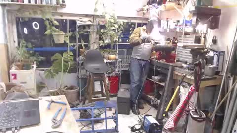 Seattlemanwhore online show from 11-15-25, 03:19