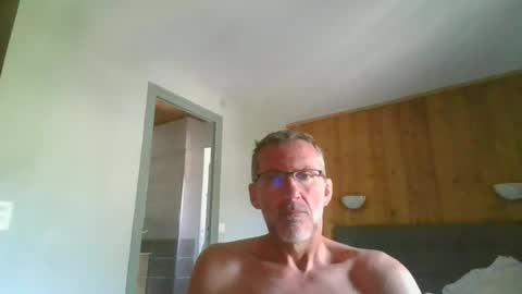 seb846894 online show from 06-15-26, 03:25