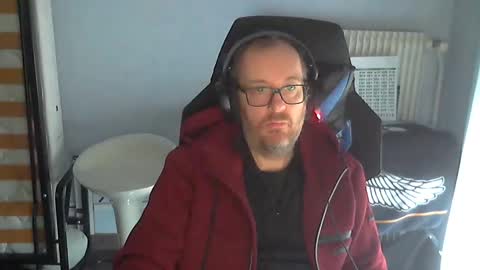 Snapshot of seba881975 chatting on 12-14-25, 10:20 Sba Fr online show from 12-14-25, 10:20