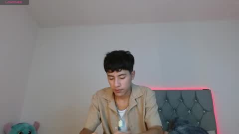 sebas_fire4 online show from 05-16-26, 09:57