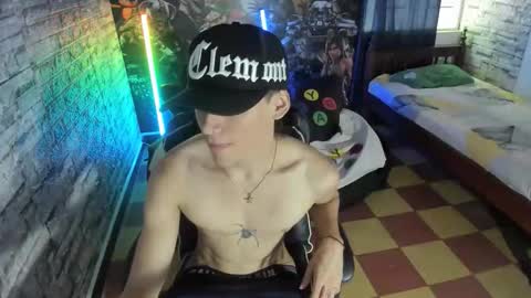 Snapshot of sebas_jusa chatting on 04-30-26, 01:06 sebas jusa online show from 04-30-26, 01:06