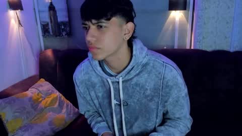 Snapshot of sebas_pretty7 chatting on 03-27-26, 12:27 sebas_pretty7 online show from 03-27-26, 12:27
