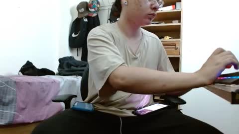 Sebas online show from 02-03-25, 02:36