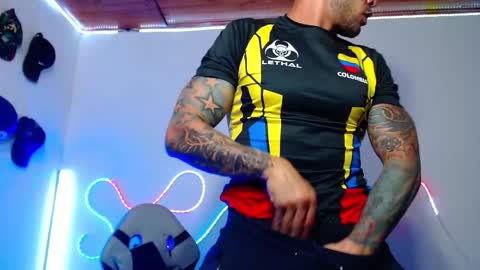 Sebastian online show from 01-10-26, 07:43