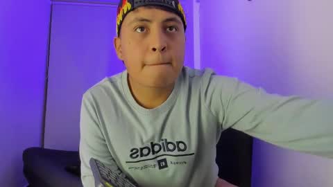 Snapshot of sebastian_col chatting on 02-11-25, 01:10 Sebastian Col online show from 02-11-25, 01:10