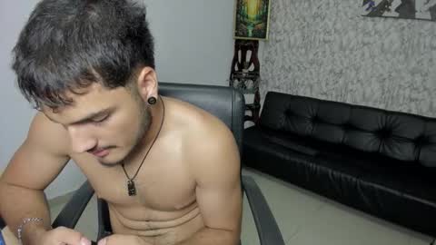 Snapshot of sebastian_jhonson chatting on 10-06-25, 03:37 sebastian_jhonson online show from 10-06-25, 03:37