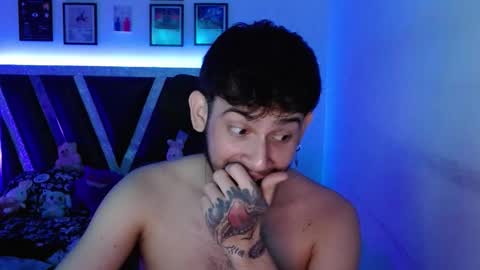 Snapshot of sebasxxl12 chatting on 10-04-25, 10:02 Sebas online show from 10-04-25, 10:02