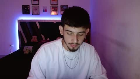 Snapshot of sebasxxl12 chatting on 12-14-25, 10:25 Sebas online show from 12-14-25, 10:25