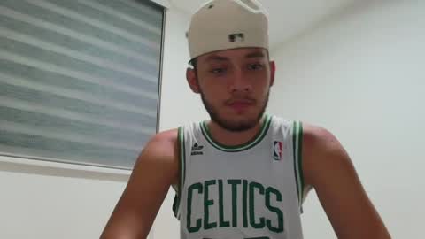 Snapshot of sebolaz chatting on 02-04-25, 02:39 ryan miller online show from 02-04-25, 02:39