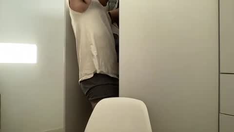 Snapshot of sebybeba chatting on 07-15-26, 12:43 sebybeba online show from 07-15-26, 12:43