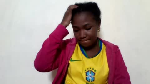 Snapshot of secil3274 chatting on 07-08-26, 07:57 secil3274 online show from 07-08-26, 07:57