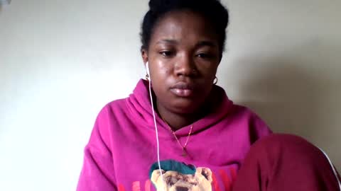 Snapshot of secil3274 chatting on 07-16-26, 06:08 secil3274 online show from 07-16-26, 06:08