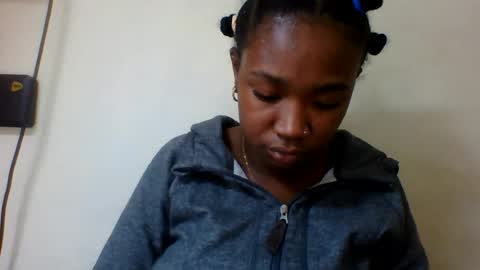Snapshot of secil3274 chatting on 07-25-26, 10:35 secil3274 online show from 07-25-26, 10:35