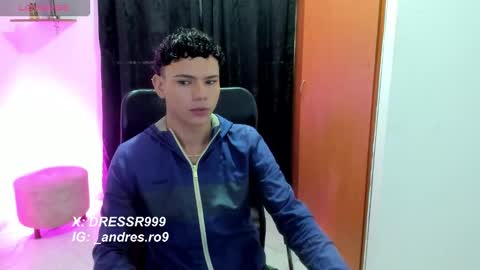 Snapshot of secret_justin chatting on 11-30-25, 11:58 JUSTIN online show from 11-30-25, 11:58