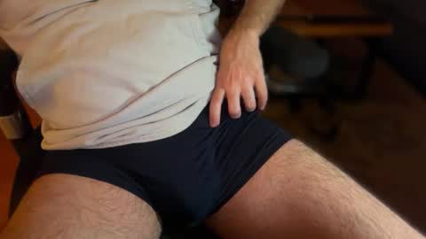 secret_neighbor_ online show from 01-13-26, 02:06