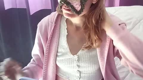 Anni online show from 04-15-26, 08:43