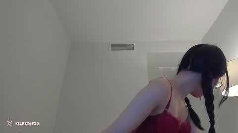 Snapshot of secretgirlfriendxo chatting on 12-02-24, 07:47 Angela online show from 12-02-24, 07:47