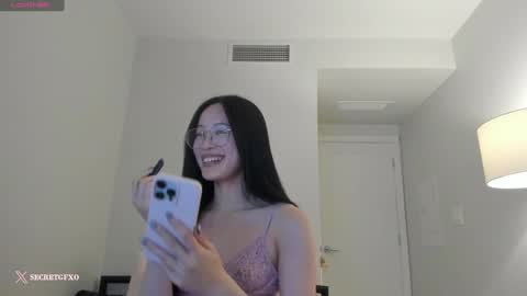 Snapshot of secretgirlfriendxo chatting on 02-04-25, 08:56 Angela online show from 02-04-25, 08:56