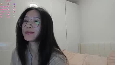 Snapshot of secretgirlfriendxo chatting on 10-24-25, 12:41 Angela online show from 10-24-25, 12:41