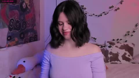 Snapshot of secretqueen_x chatting on 03-05-25, 06:12 Anna online show from 03-05-25, 06:12