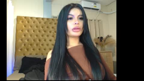 Snapshot of secrets_bae chatting on 12-08-24, 06:39 secrets_bae online show from 12-08-24, 06:39