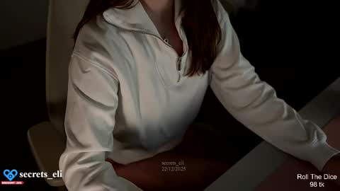 Eliz online show from 12-22-25, 04:26