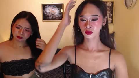 Snapshot of seductive_ashly chatting on 10-06-25, 12:41 ashly online show from 10-06-25, 12:41