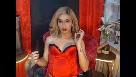 Snapshot of seductive_claudia27 chatting on 03-27-26, 07:47 seductive_claudia27 online show from 03-27-26, 07:47