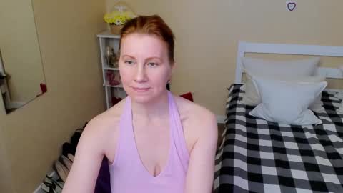 Snapshot of seductive_foxy_ chatting on 11-15-25, 10:04 seductive_foxy_ online show from 11-15-25, 10:04