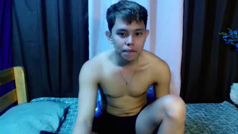 Snapshot of seductive_maxxx chatting on 04-30-26, 06:58 Max online show from 04-30-26, 06:58