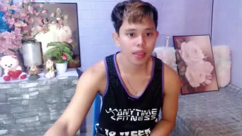 Snapshot of seductive_maxxx chatting on 05-14-26, 02:02 Max online show from 05-14-26, 02:02
