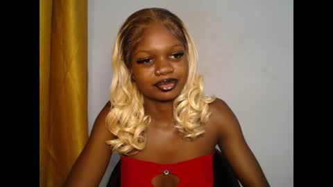 seductive_sugar247 online show from 06-11-26, 02:22
