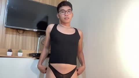 William online show from 10-21-25, 05:57